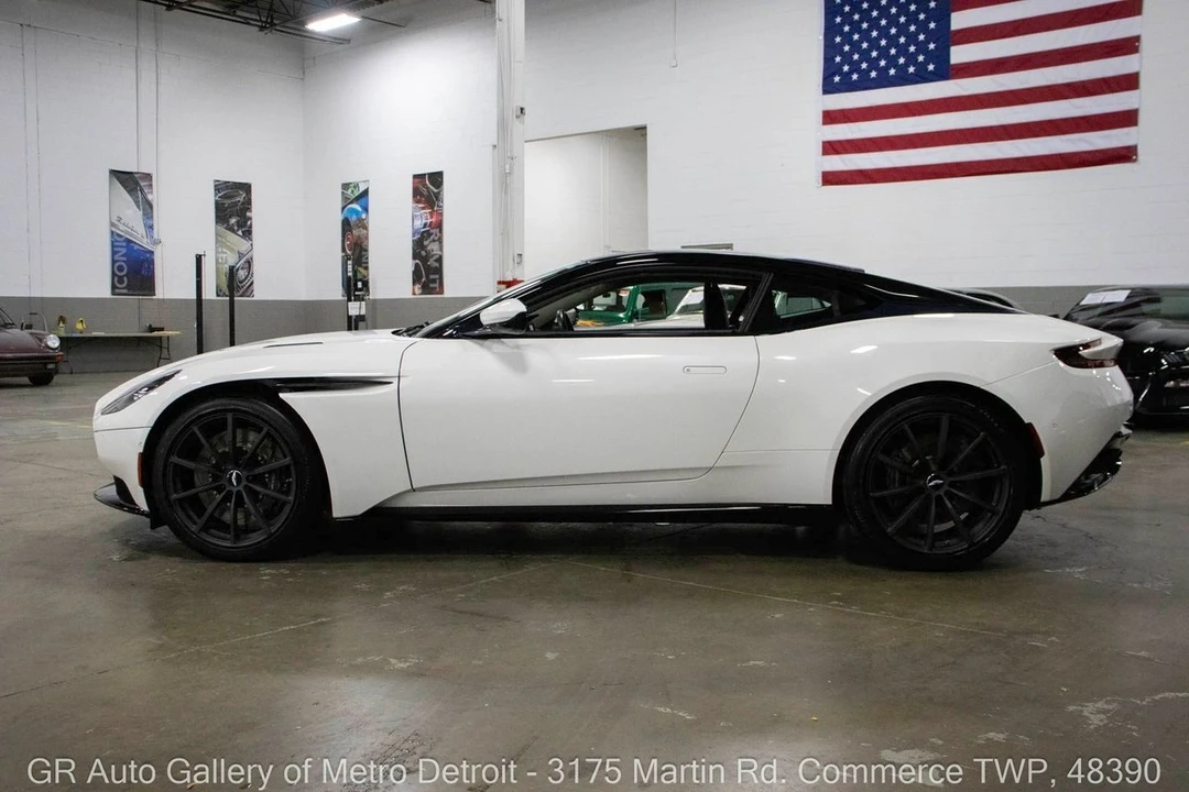 2019 Aston Martin DB11 AMR - Image 3 of 12