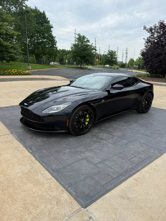 2019 Aston Martin DB11 AMR - Image 3 of 17