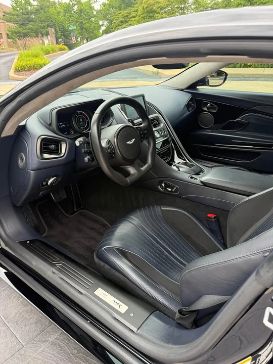 2019 Aston Martin DB11 AMR - Image 13 of 17