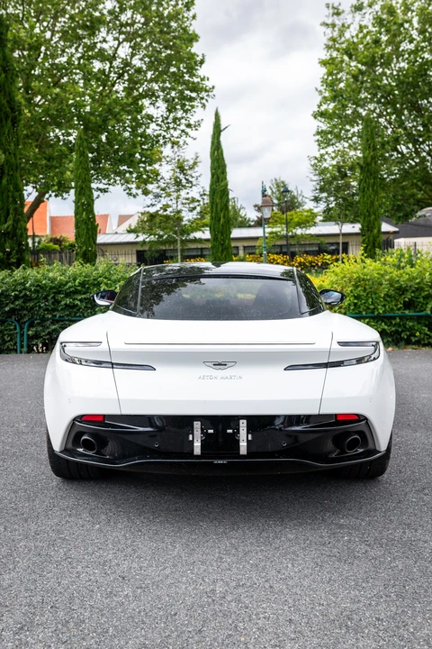 2019 Aston Martin DB11 AMR - Image 20 of 31