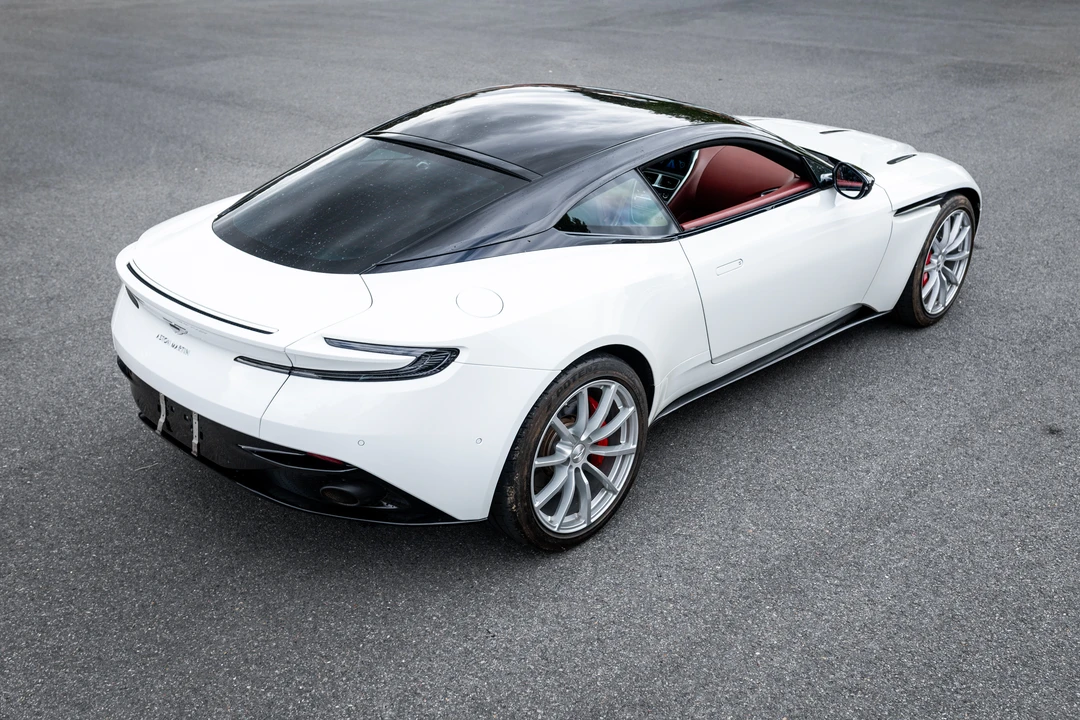 2019 Aston Martin DB11 AMR - Image 14 of 31
