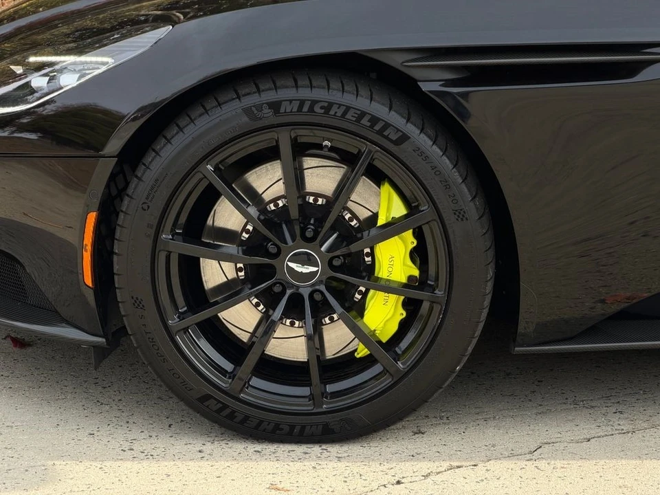 2019 Aston Martin DB11 AMR - Image 6 of 21