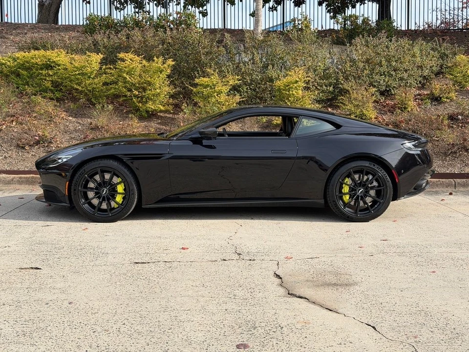 2019 Aston Martin DB11 AMR - Image 16 of 21