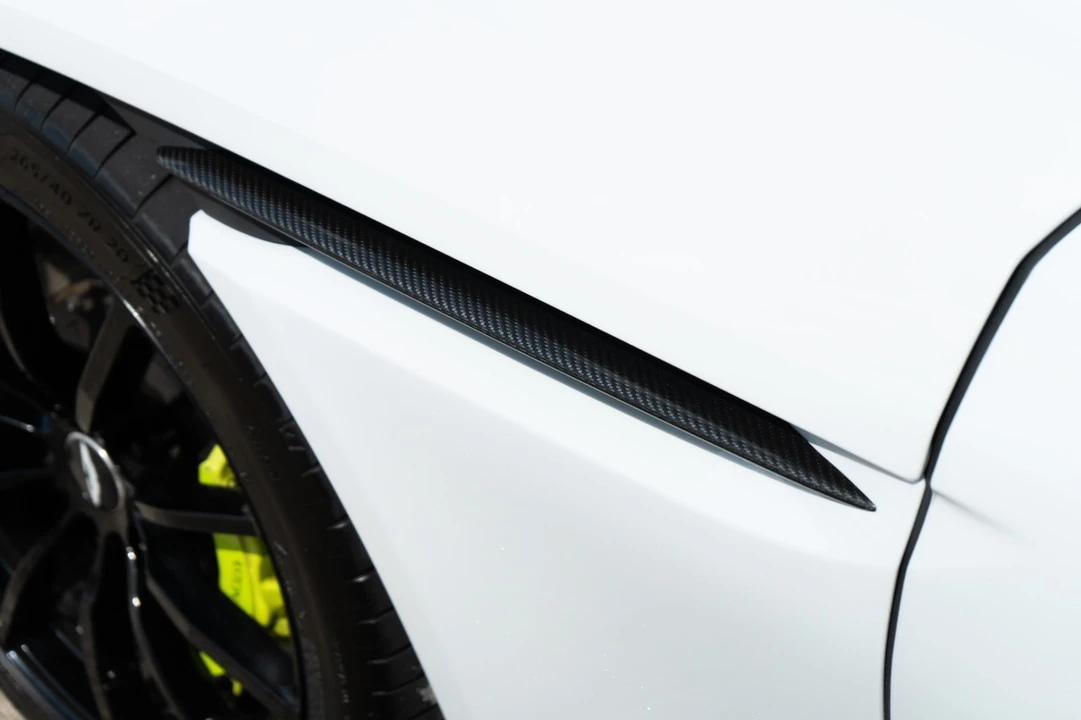 2019 Aston Martin DB11 AMR - Image 29 of 31