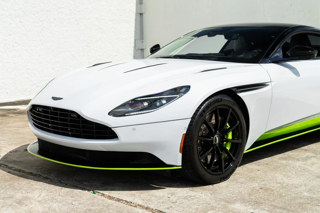 2019 Aston Martin DB11 AMR - Image 15 of 31