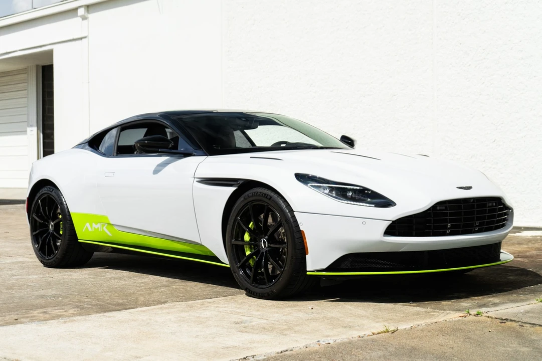 2019 Aston Martin DB11 AMR - Image 9 of 31