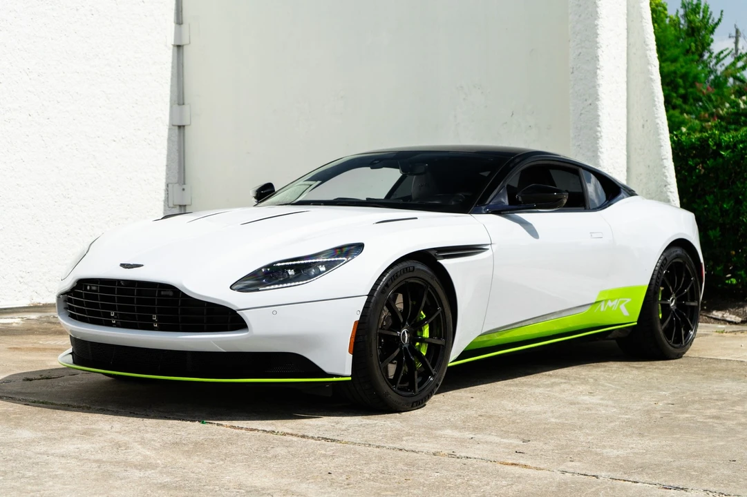 2019 Aston Martin DB11 AMR - Image 2 of 31