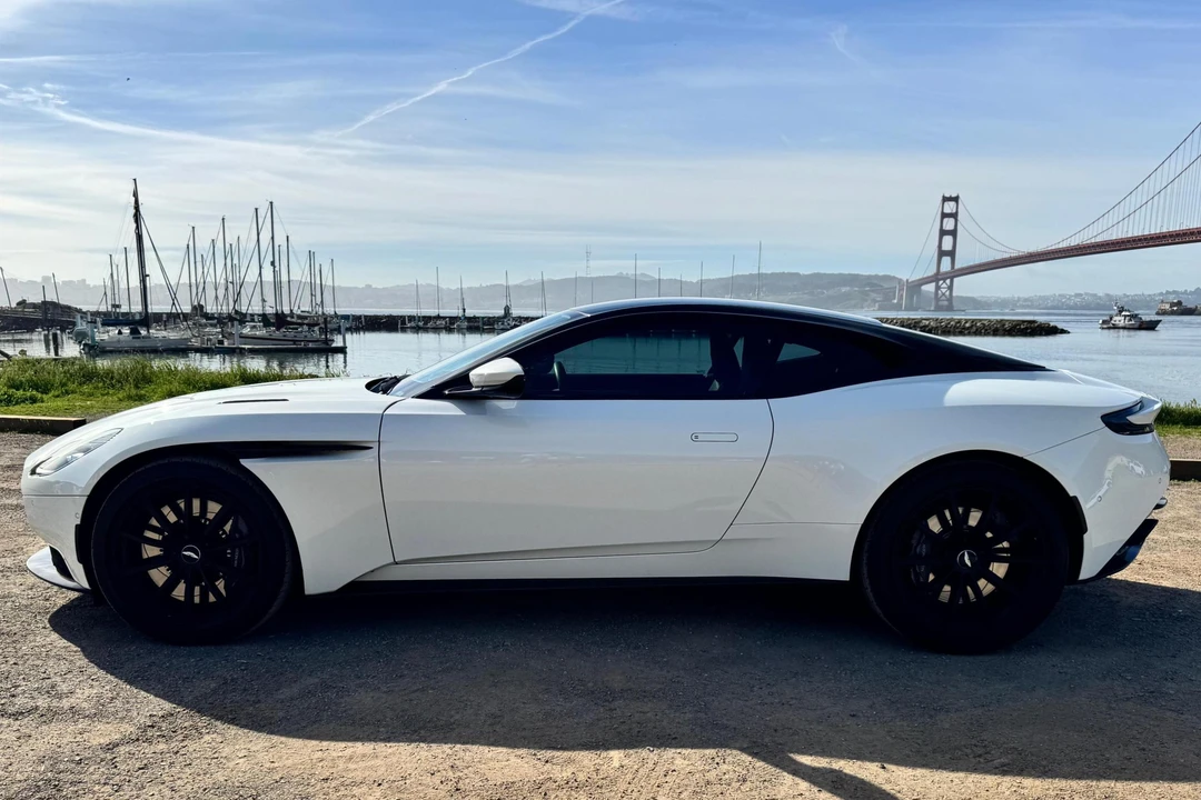 2019 Aston Martin DB11 AMR - Image 3 of 31