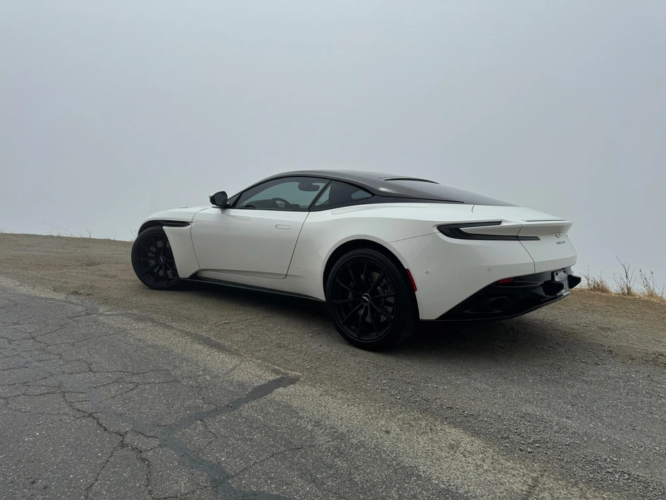 2019 Aston Martin DB11 AMR - Image 12 of 31