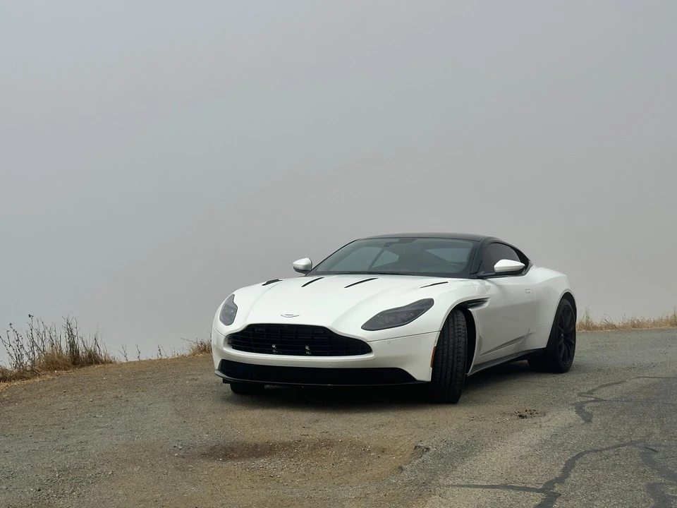 2019 Aston Martin DB11 AMR - Image 11 of 31