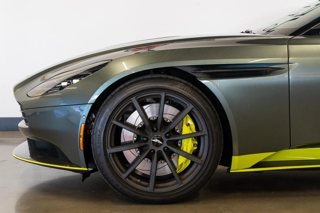 2019 Aston Martin DB11 AMR - Image 19 of 21