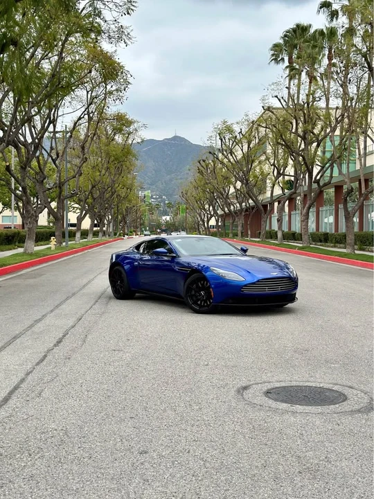 2019 Aston Martin DB11 - Image 10 of 11
