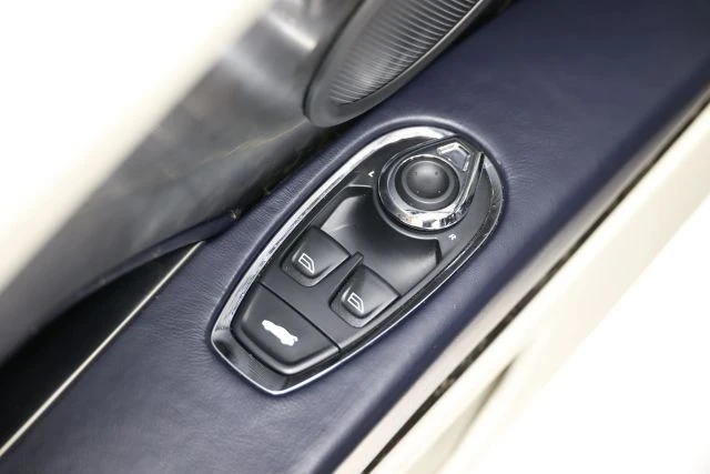 2019 Aston Martin DB11 - Image 15 of 31