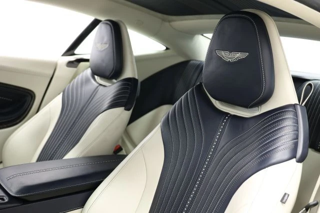 2019 Aston Martin DB11 - Image 19 of 31