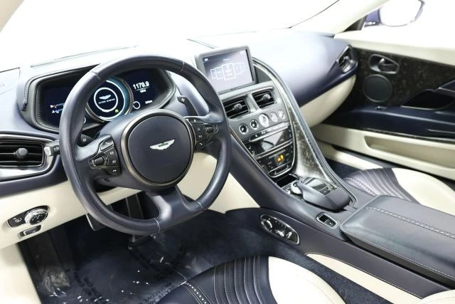 2019 Aston Martin DB11 - Image 28 of 31