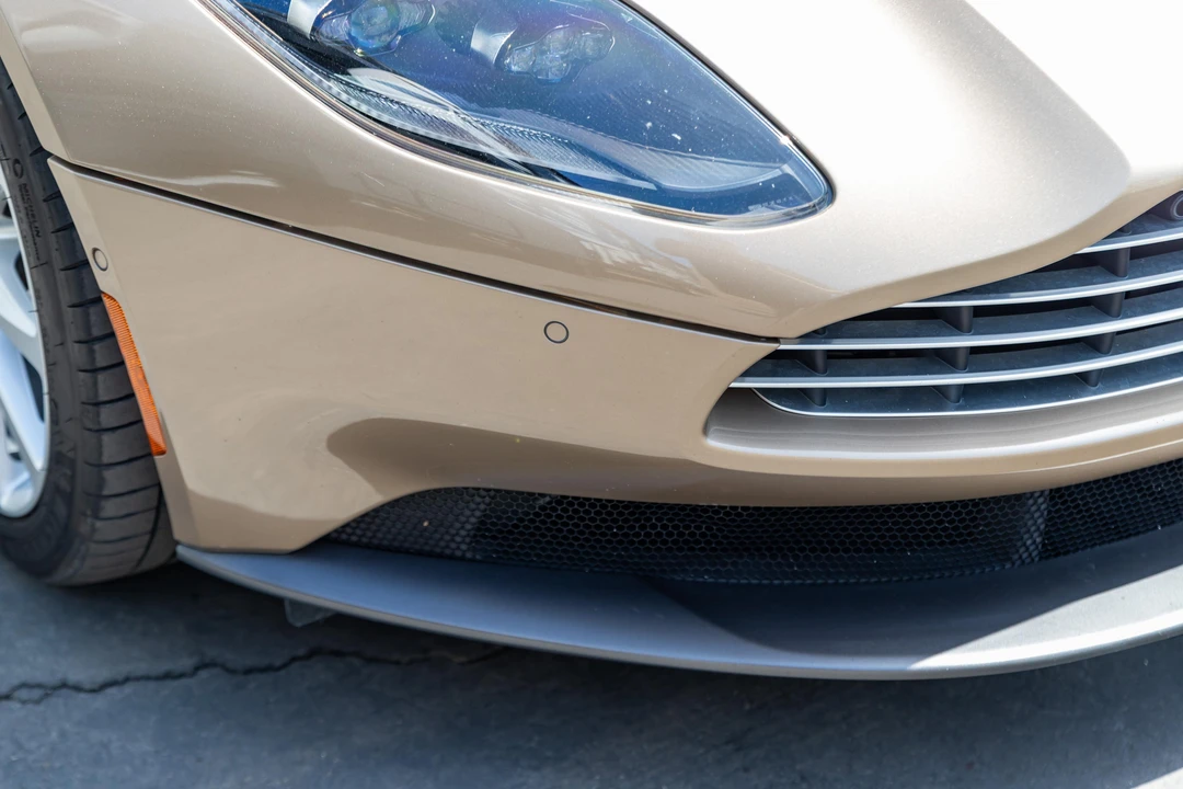 2019 Aston Martin DB11 - Image 10 of 31