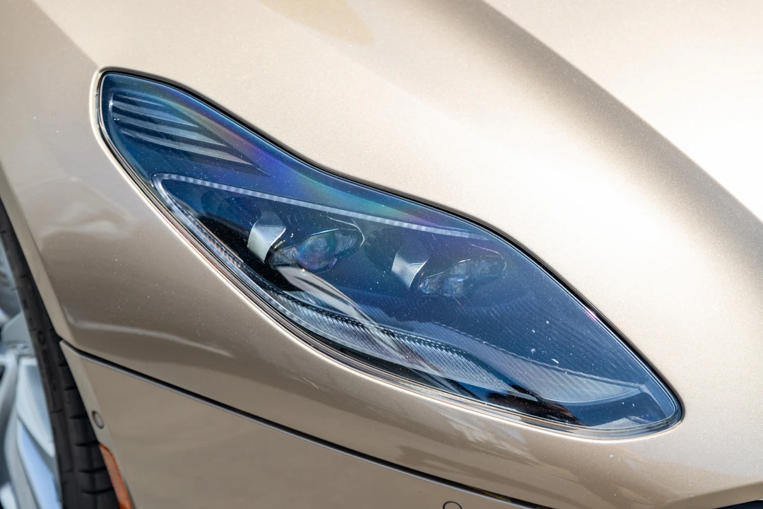 2019 Aston Martin DB11 - Image 9 of 31