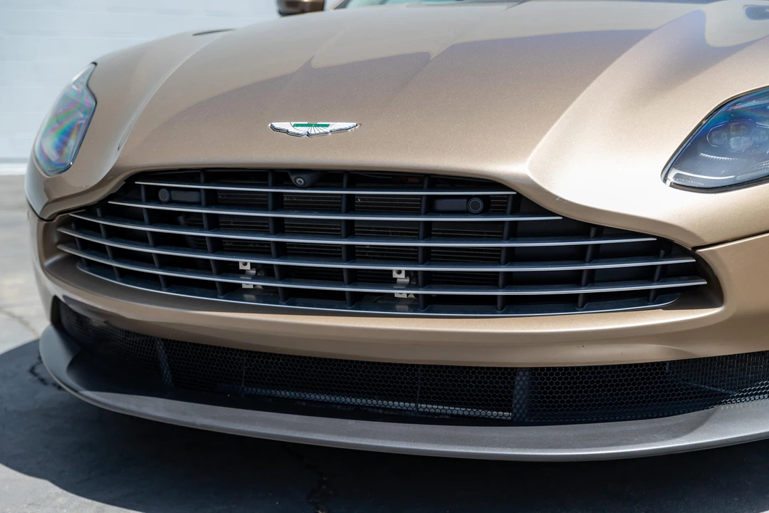 2019 Aston Martin DB11 - Image 14 of 31