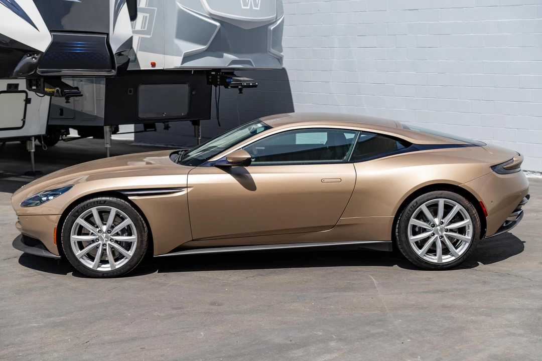 2019 Aston Martin DB11 - Image 3 of 31