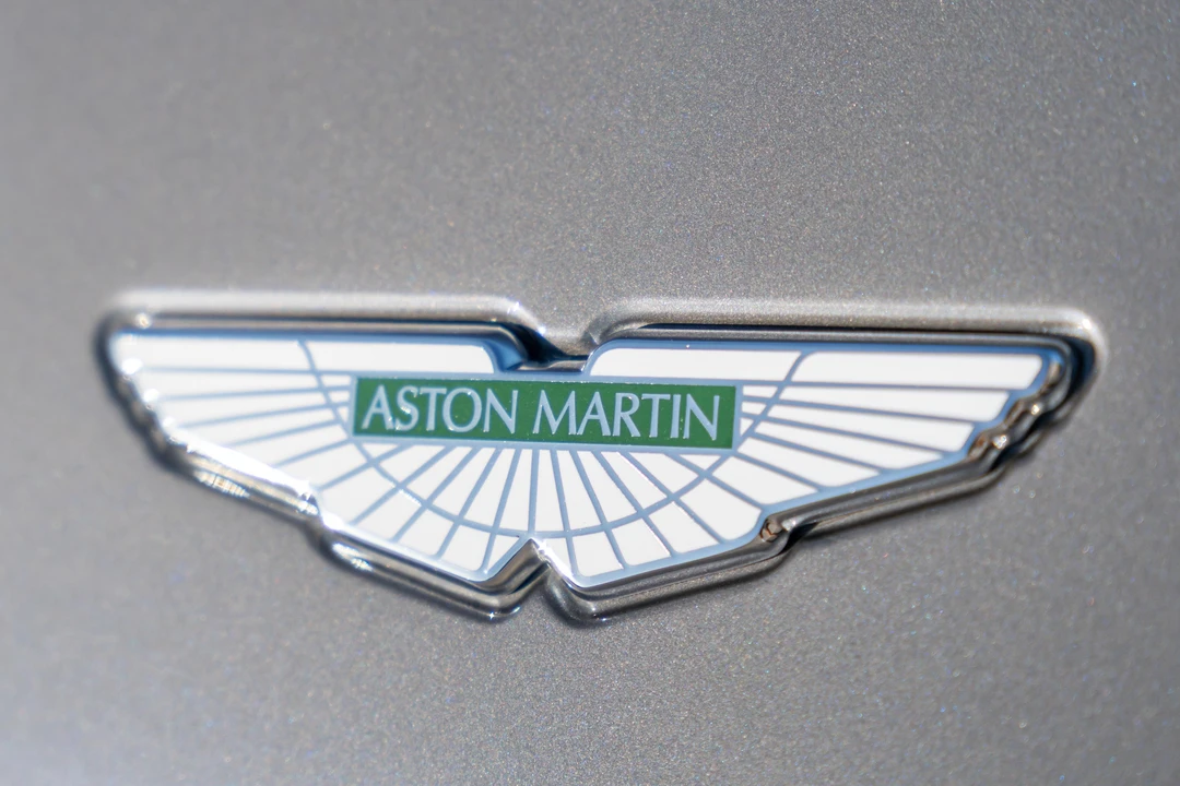 2019 Aston Martin DB11 - Image 19 of 31
