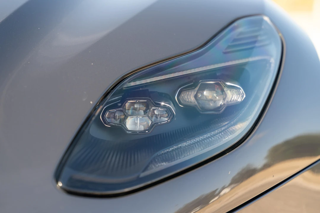 2019 Aston Martin DB11 - Image 20 of 31
