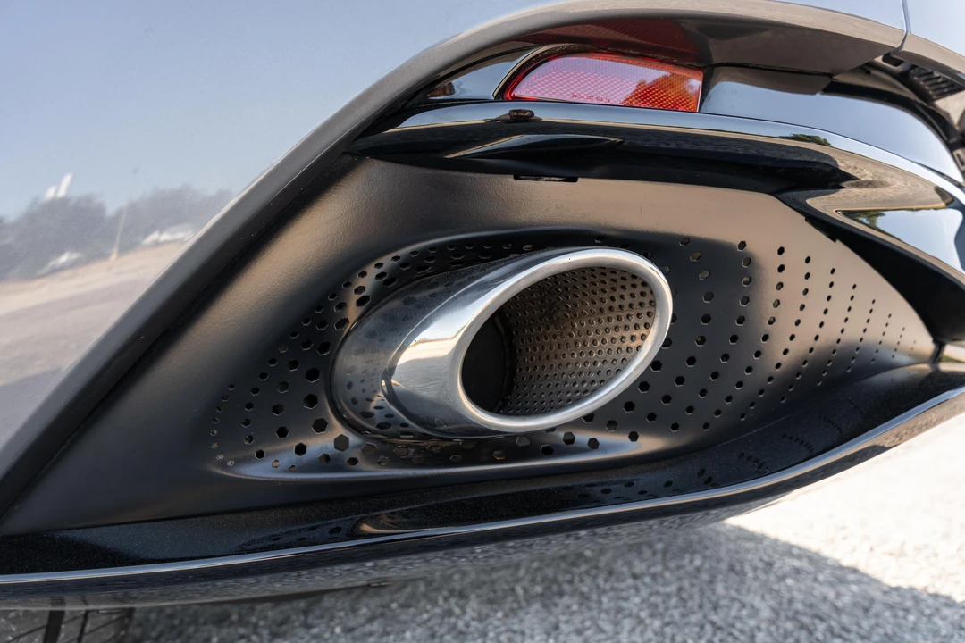 2019 Aston Martin DB11 - Image 28 of 31
