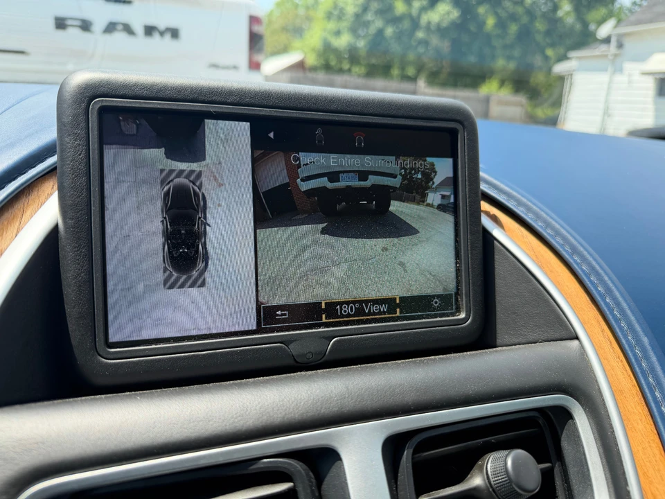 2019 Aston Martin DB11 Volante - Image 16 of 30