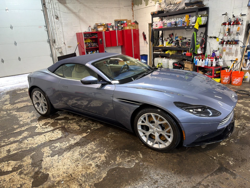 2019 Aston Martin DB11 Volante - Image 26 of 30