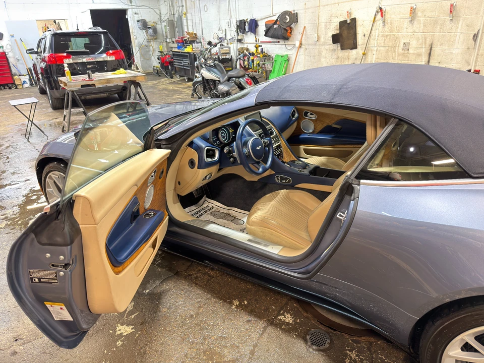 2019 Aston Martin DB11 Volante - Image 10 of 30