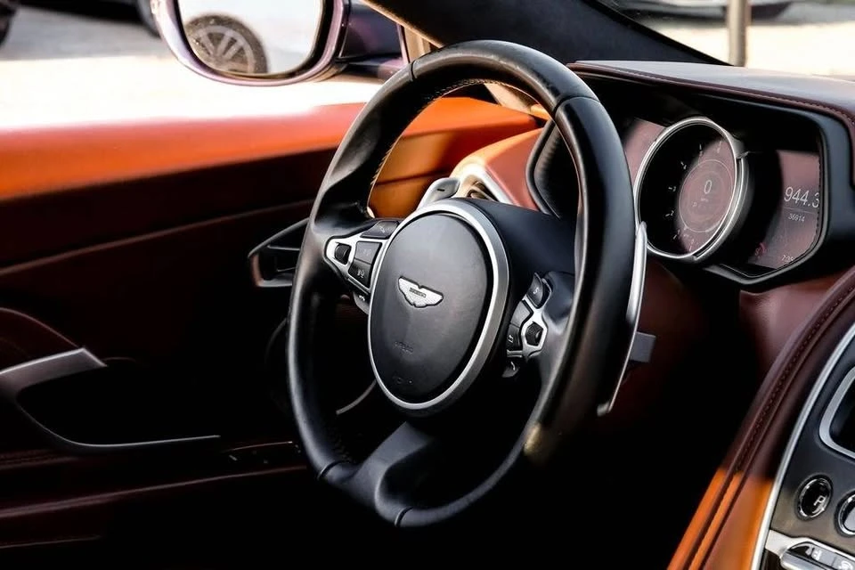 2019 Aston Martin DB11 - Image 15 of 20
