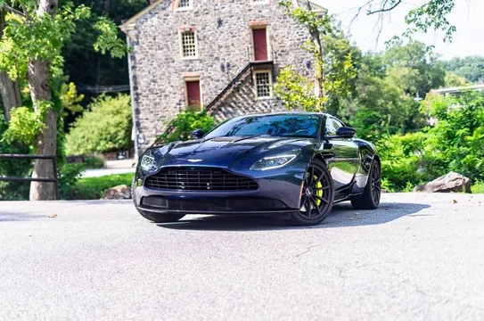 2019 Aston Martin DB11 AMR