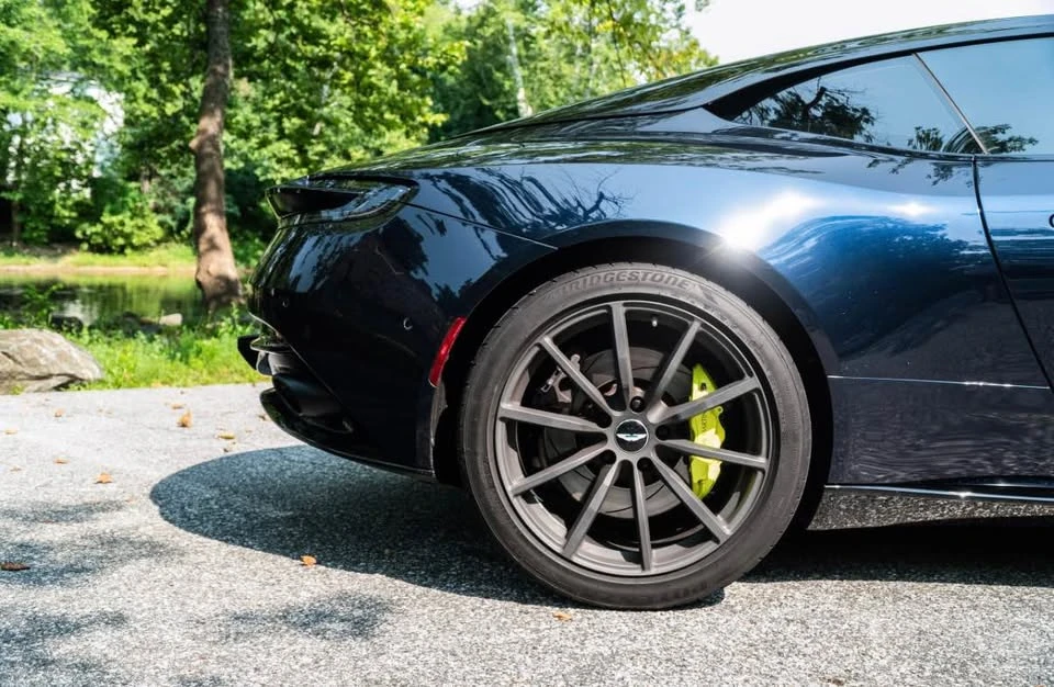 2019 Aston Martin DB11 - Image 7 of 13