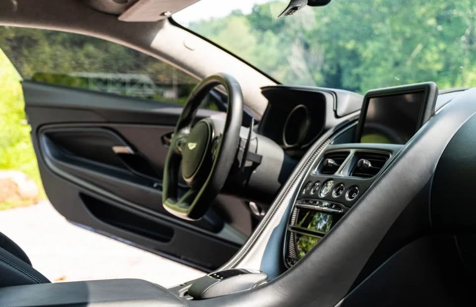 2019 Aston Martin DB11 - Image 12 of 13