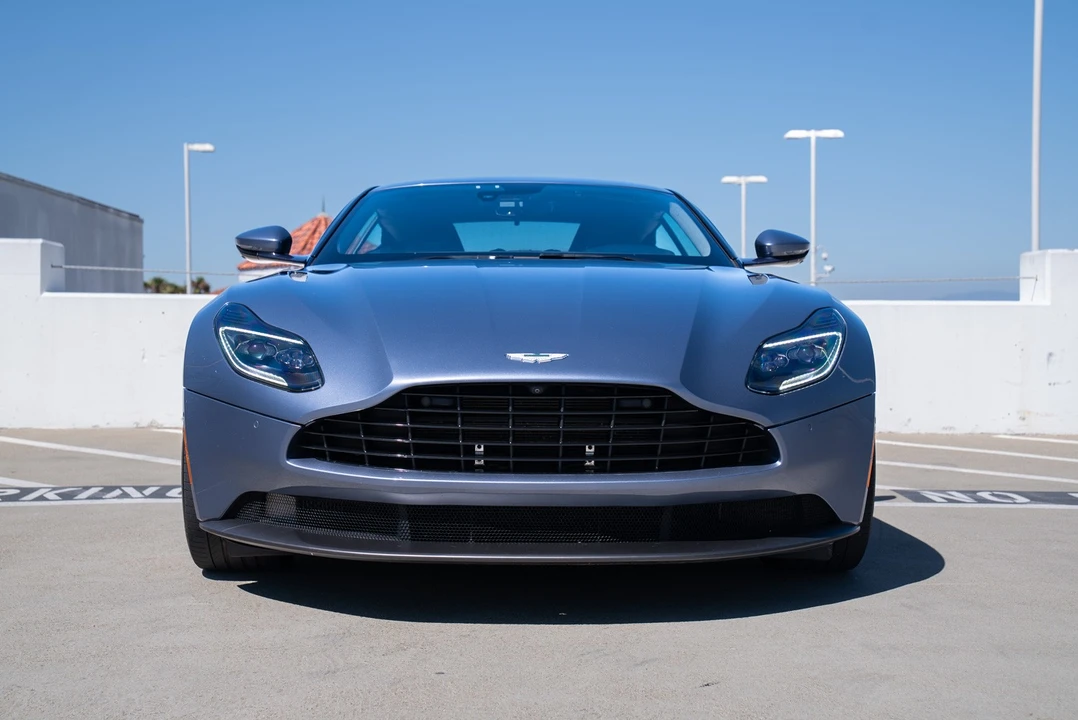 2019 Aston Martin DB11 - Image 27 of 31