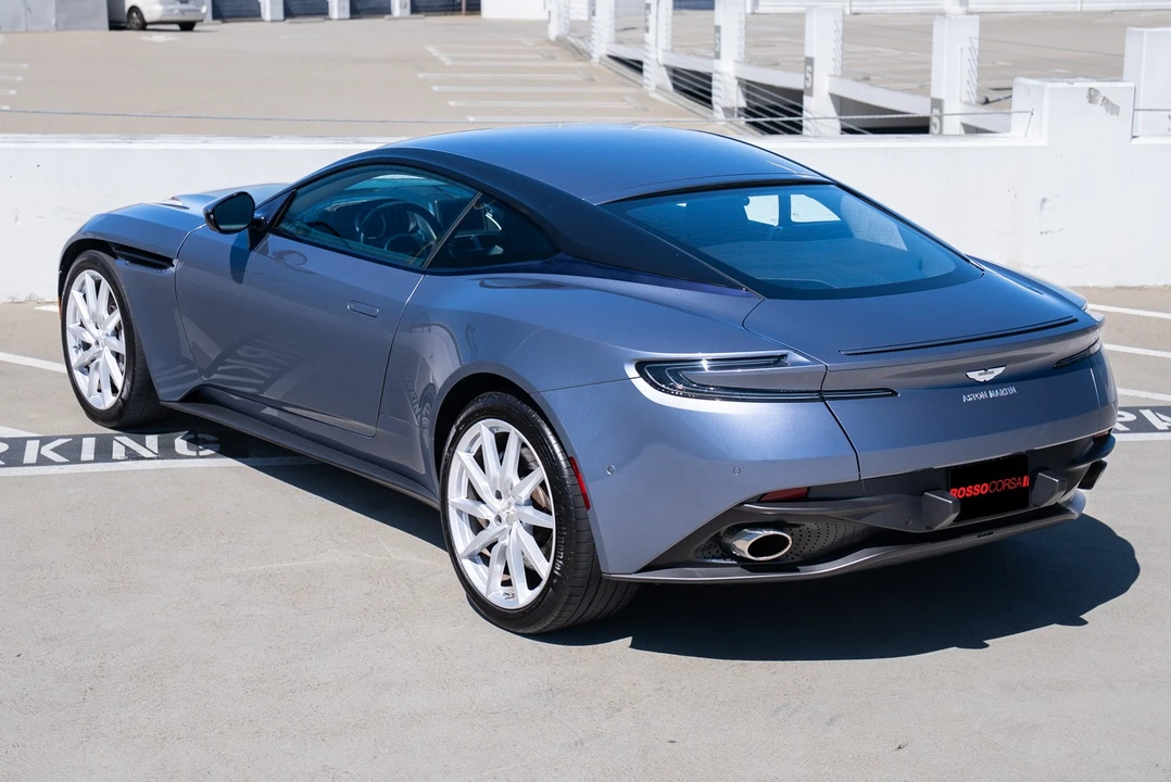 2019 Aston Martin DB11 - Image 19 of 31