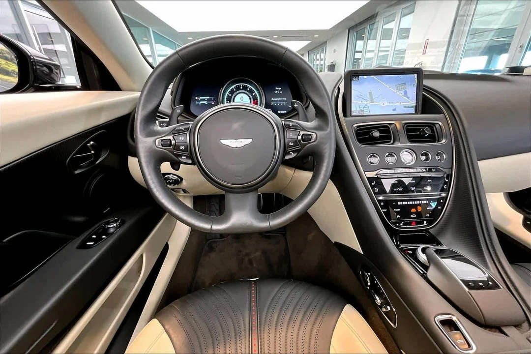 2019 Aston Martin DB11 - Image 6 of 12