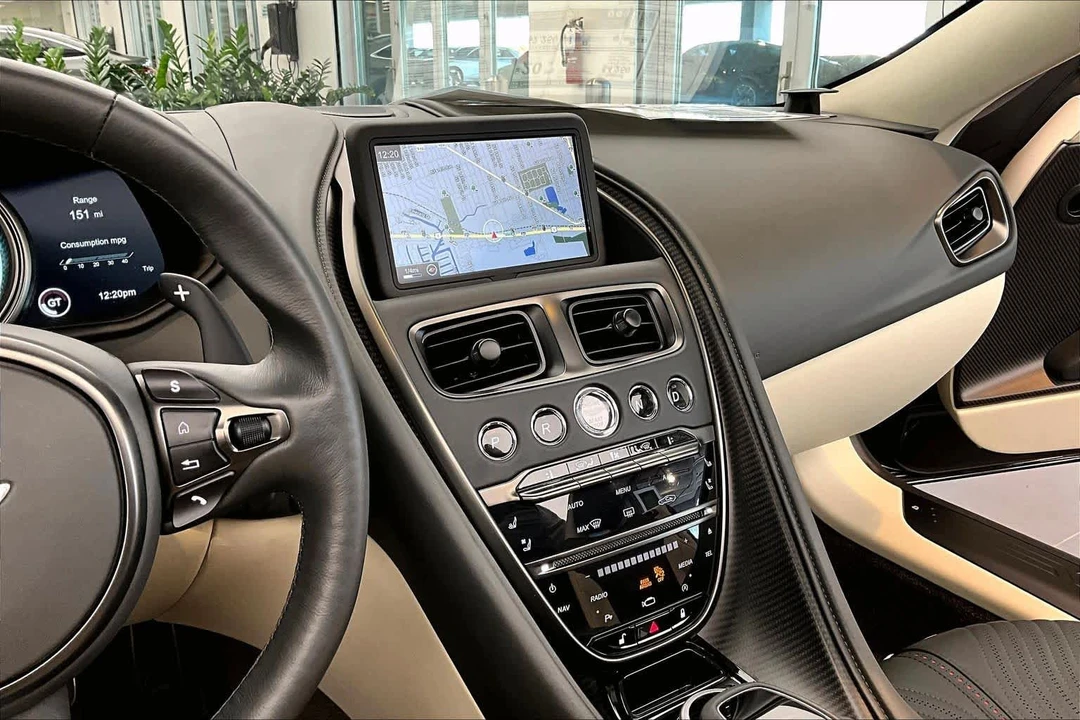 2019 Aston Martin DB11 - Image 7 of 12