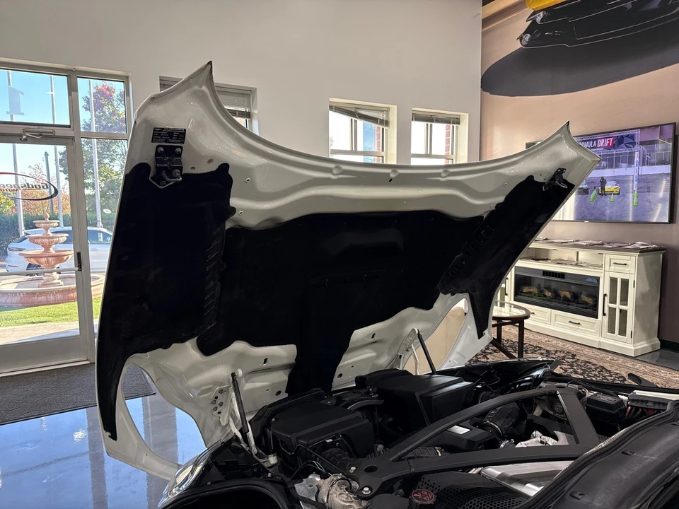 2019 Aston Martin DB11 - Image 15 of 31