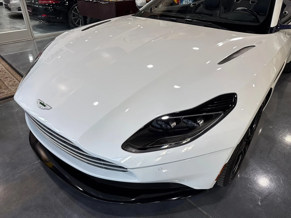 2019 Aston Martin DB11 - Image 27 of 31