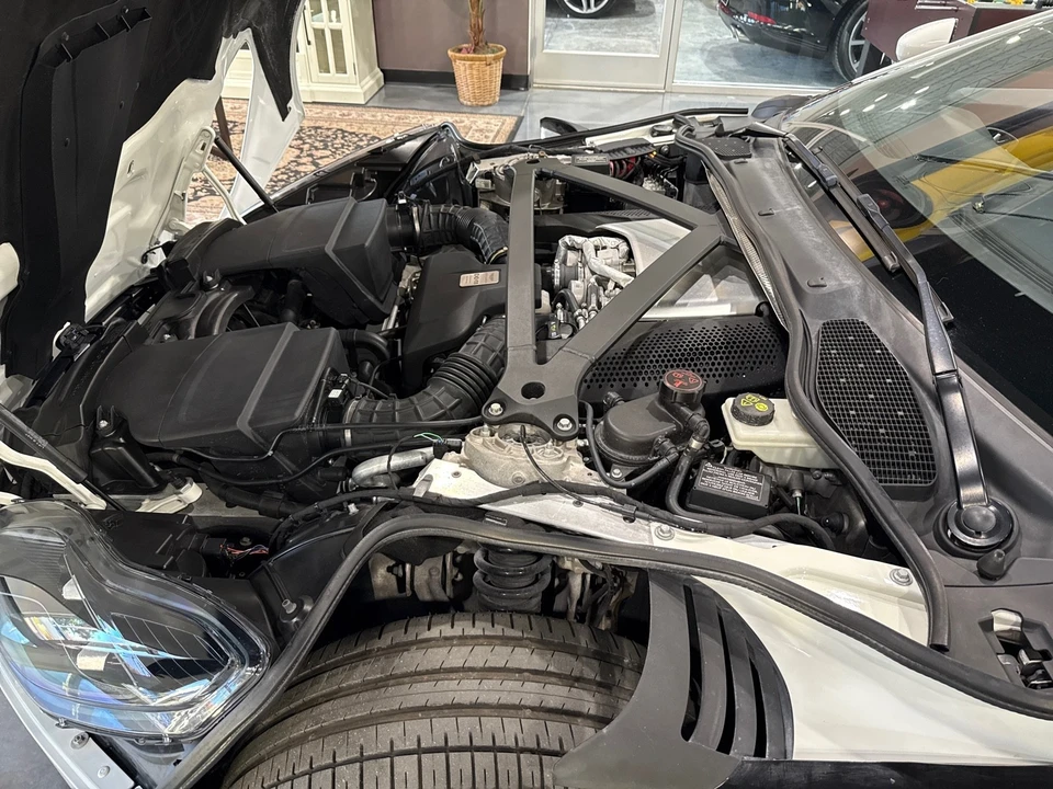 2019 Aston Martin DB11 - Image 16 of 31