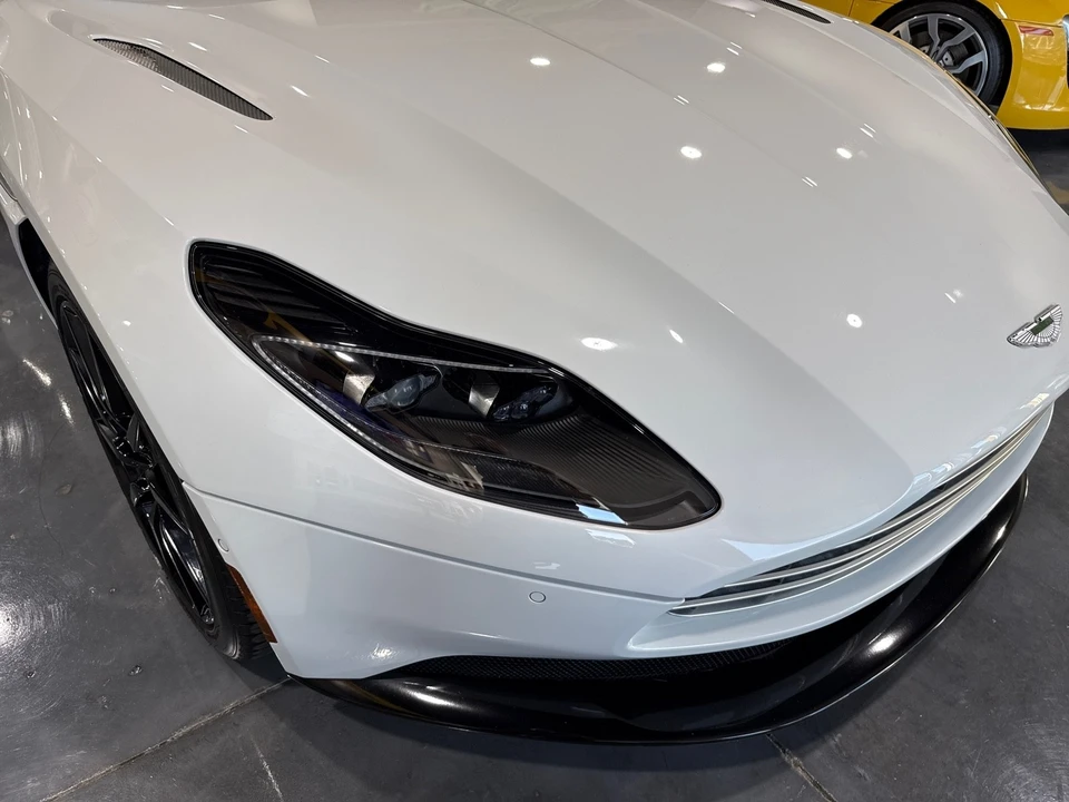 2019 Aston Martin DB11 - Image 28 of 31