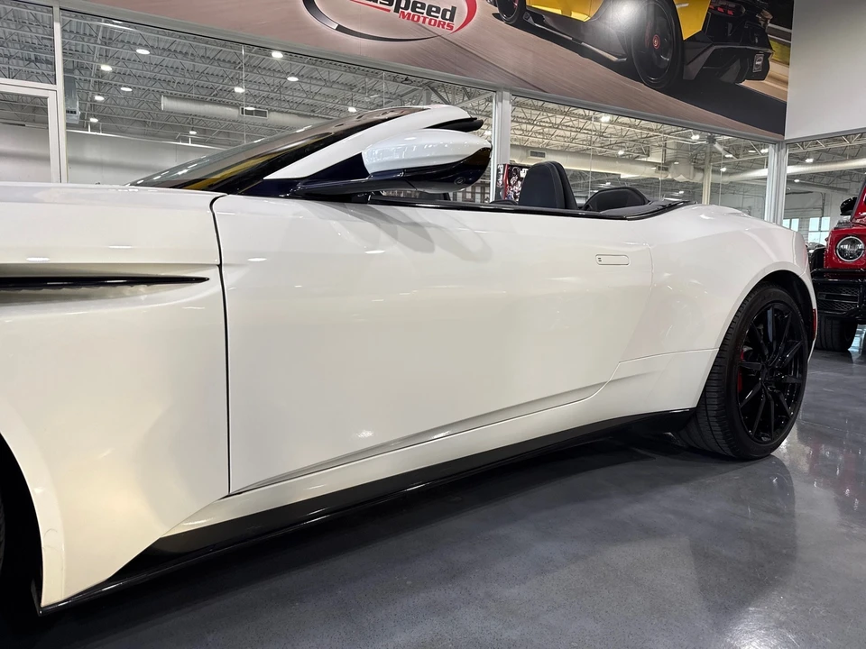 2019 Aston Martin DB11 - Image 25 of 31