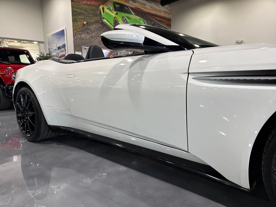 2019 Aston Martin DB11 - Image 24 of 31