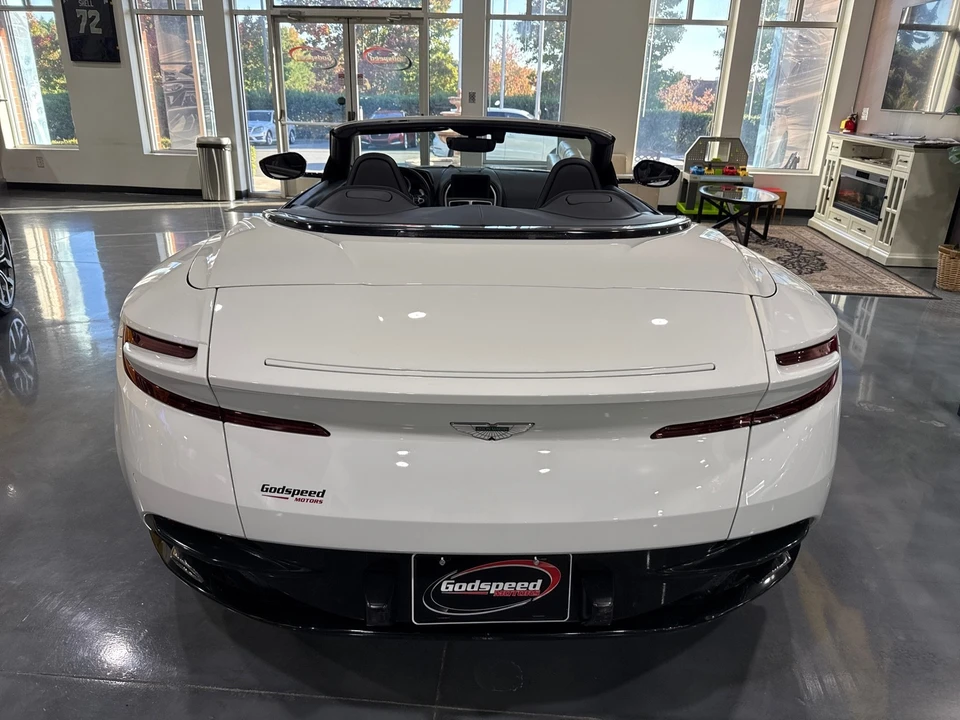 2019 Aston Martin DB11 - Image 7 of 31