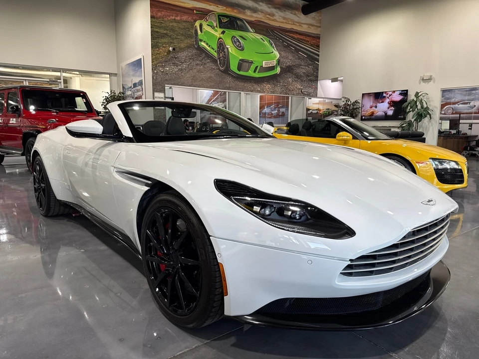 2019 Aston Martin DB11 - Image 20 of 31