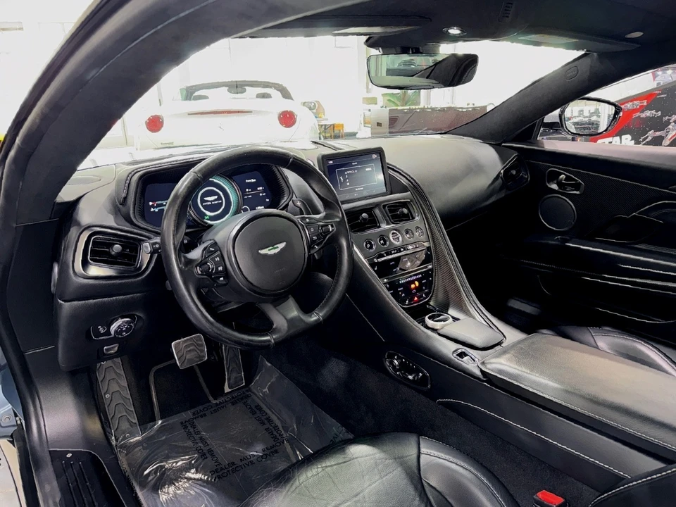 2019 Aston Martin DB11 V8 - Image 10 of 31