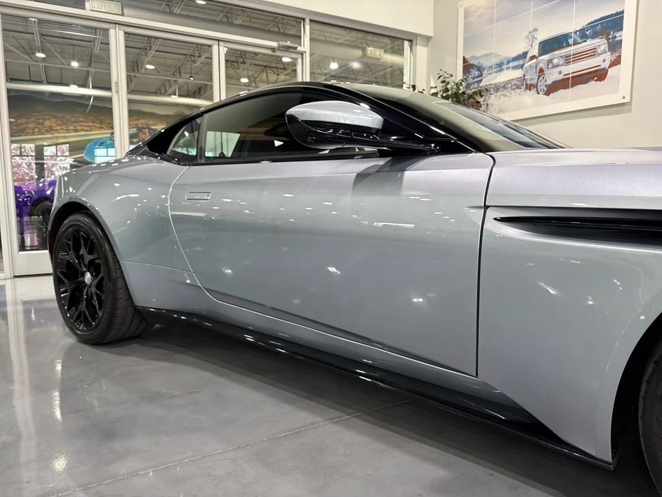 2019 Aston Martin DB11 V8 - Image 25 of 31