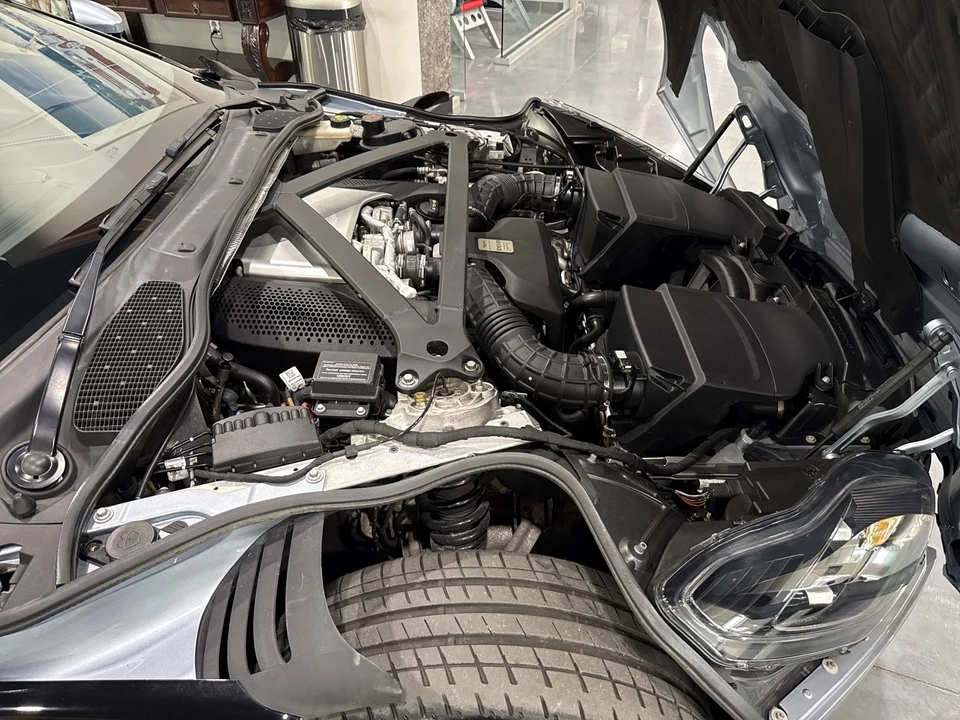 2019 Aston Martin DB11 V8 - Image 18 of 21
