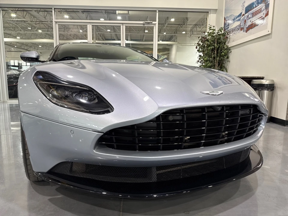 2019 Aston Martin DB11 V8 - Image 27 of 31