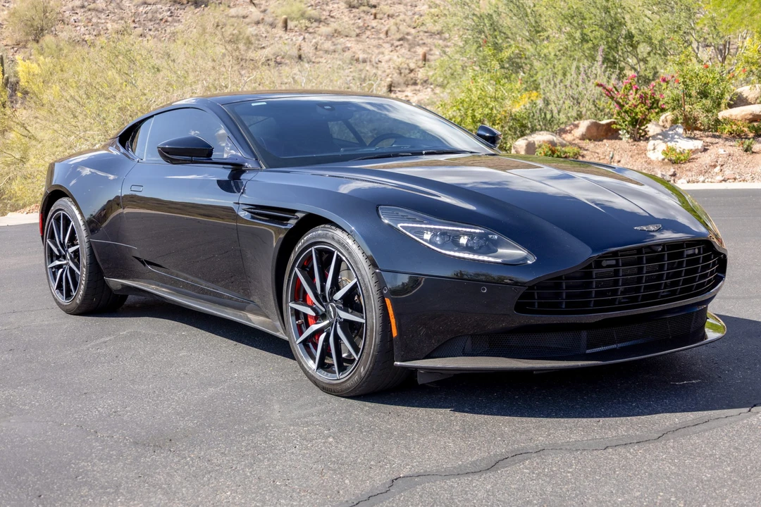 2019 Aston Martin DB11 V8 - Image 8 of 31